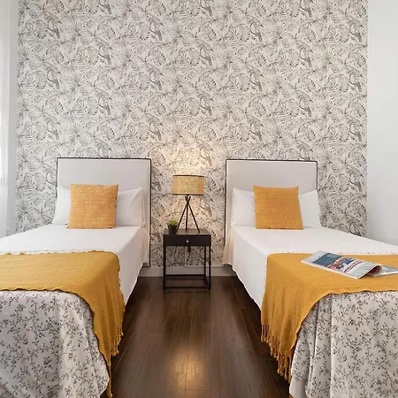 Apartment Genteel Larios