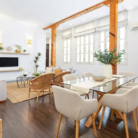 Apartment Genteel Larios *