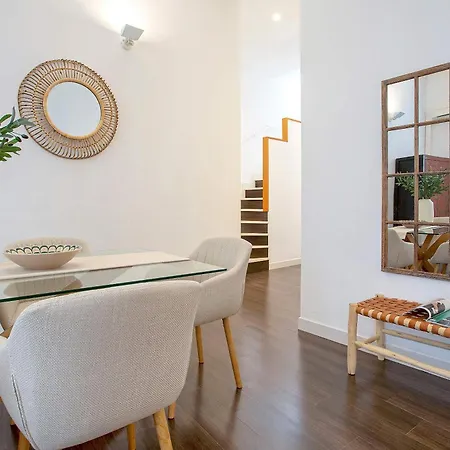 Apartment Genteel Larios