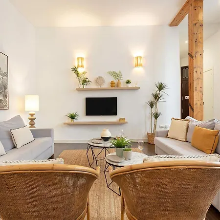 Apartment Genteel Larios *