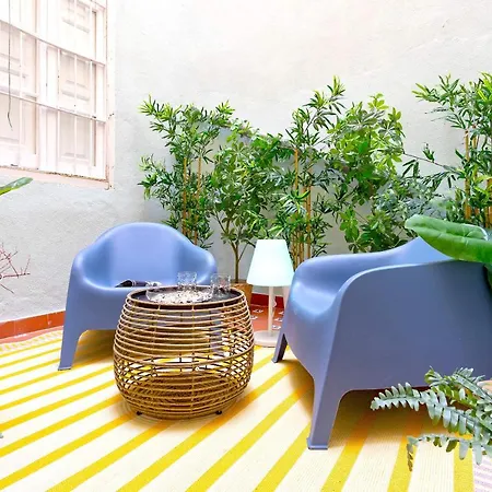 Apartamento Genteel Larios *