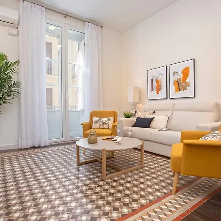 Genteel Larios * Málaga