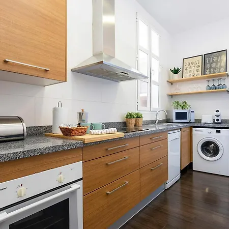 Genteel Larios Apartamento